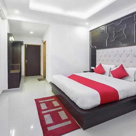 Oyo 23533 Mount View Hotel Kullu Bagian luar foto