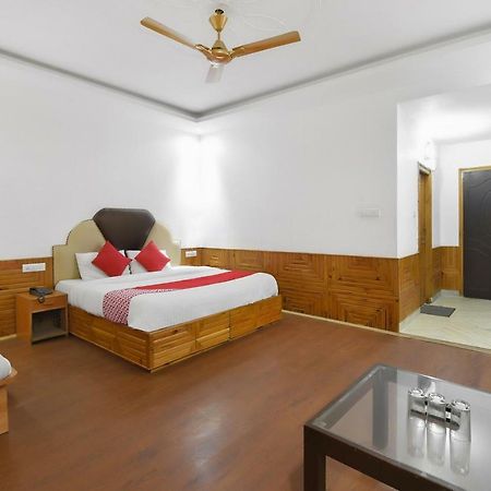 Oyo 23533 Mount View Hotel Kullu Bagian luar foto