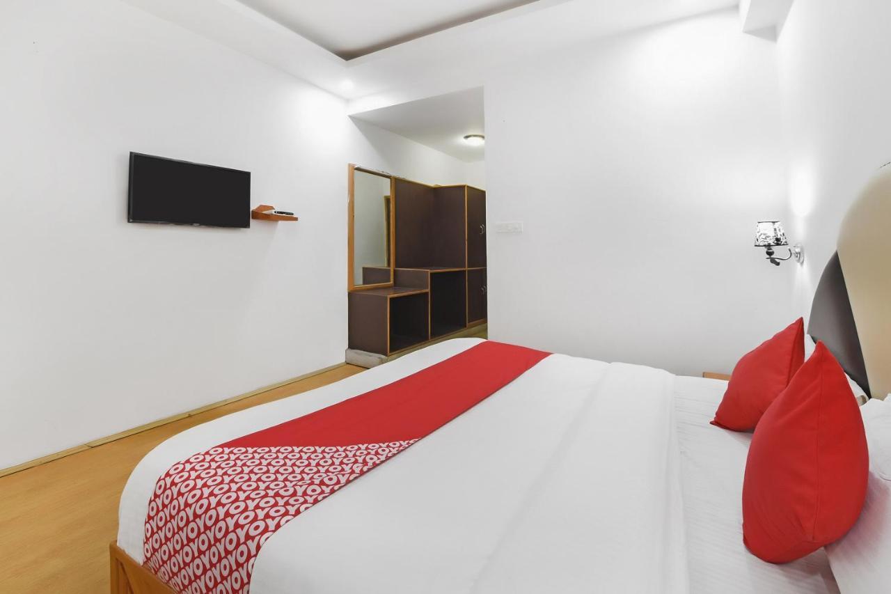 Oyo 23533 Mount View Hotel Kullu Bagian luar foto