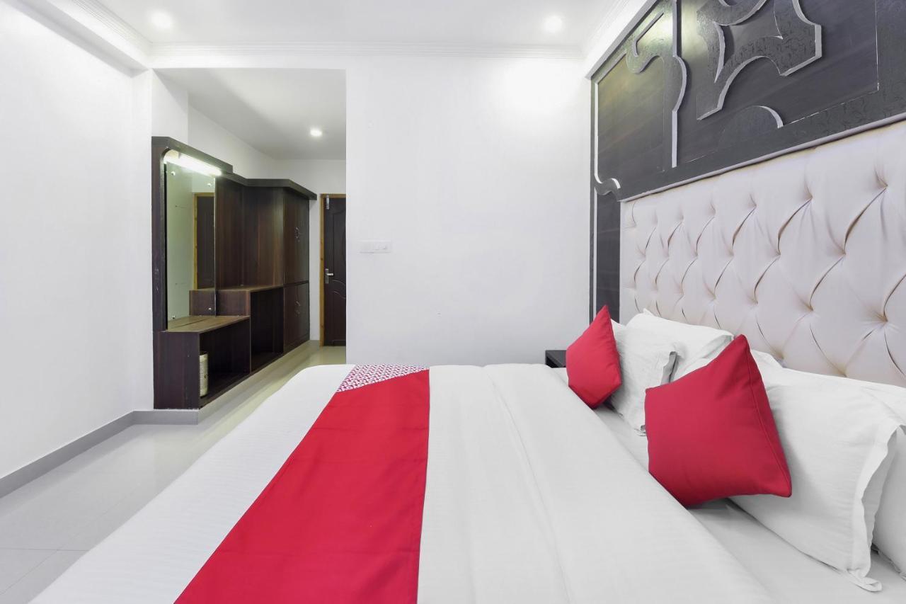 Oyo 23533 Mount View Hotel Kullu Bagian luar foto