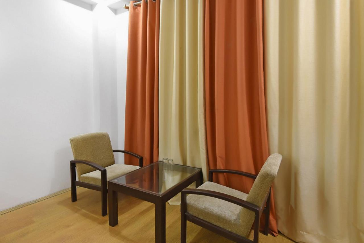 Oyo 23533 Mount View Hotel Kullu Bagian luar foto