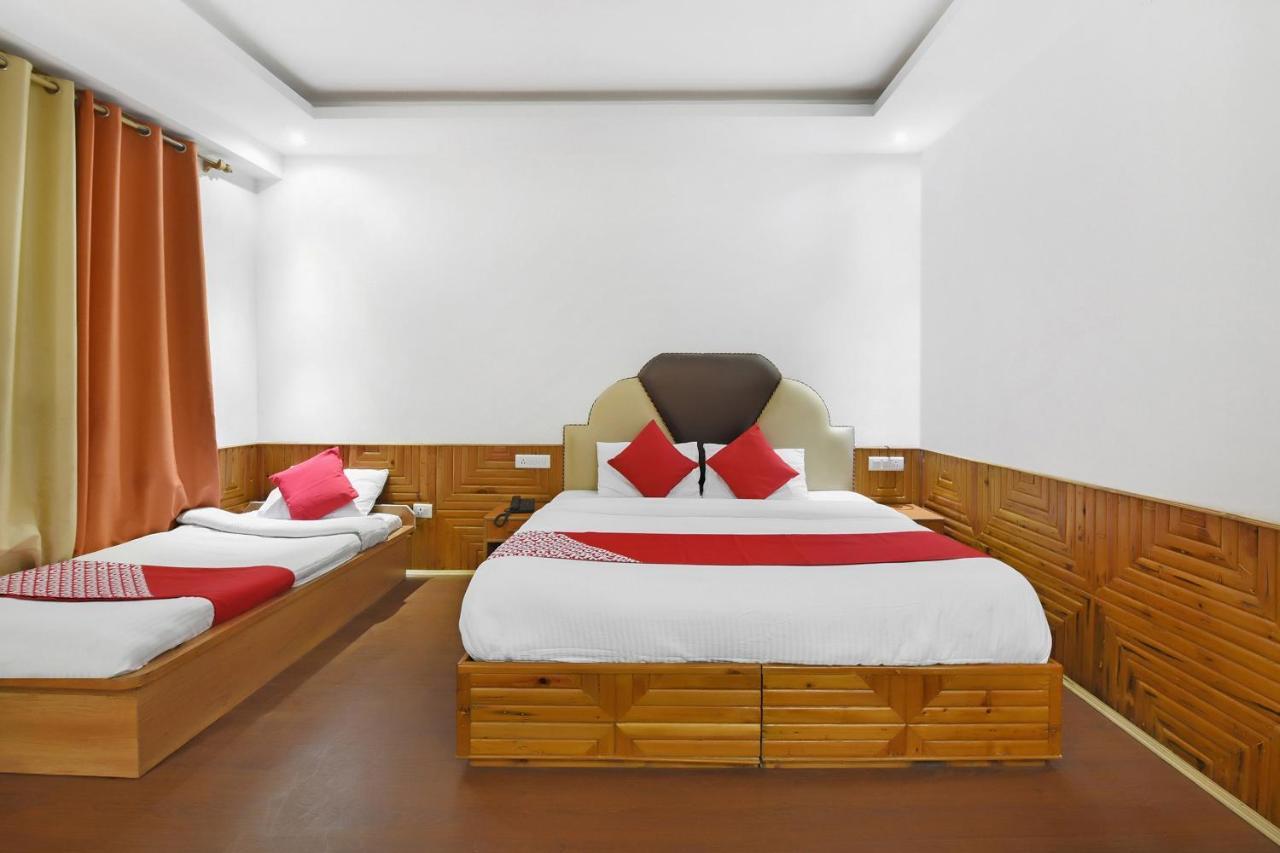 Oyo 23533 Mount View Hotel Kullu Bagian luar foto