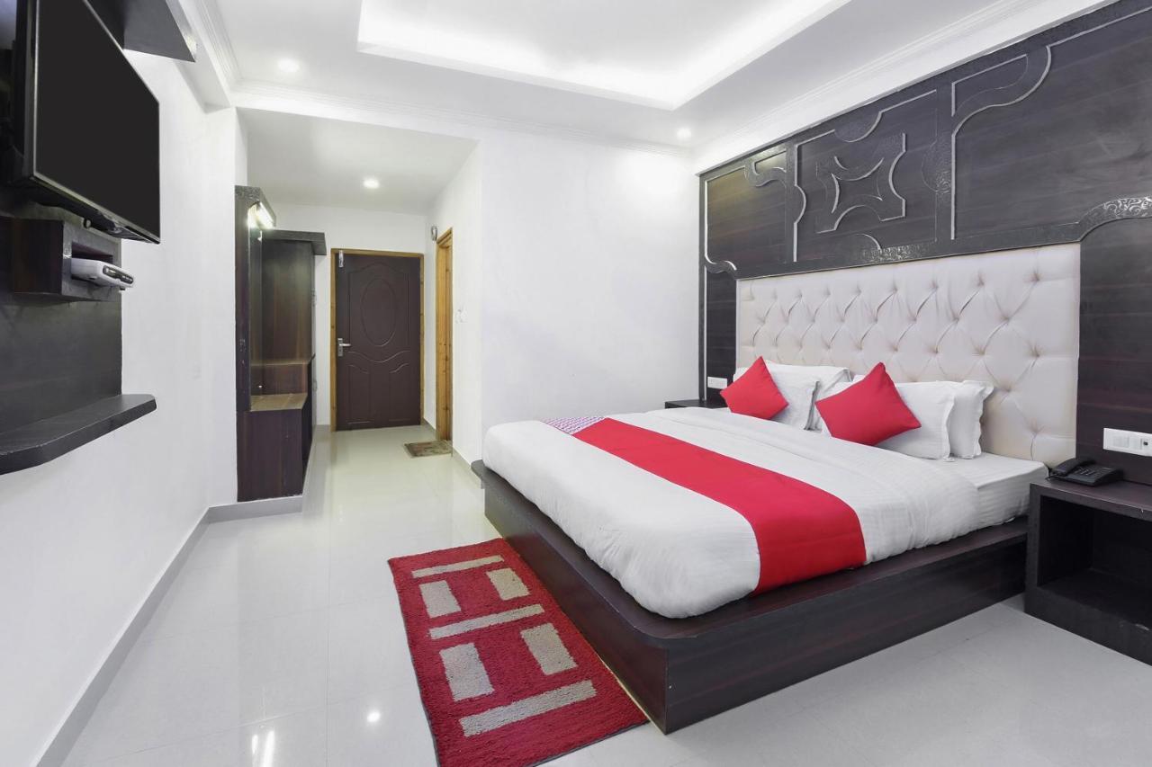 Oyo 23533 Mount View Hotel Kullu Bagian luar foto