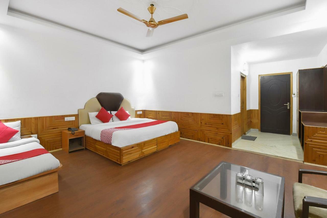 Oyo 23533 Mount View Hotel Kullu Bagian luar foto