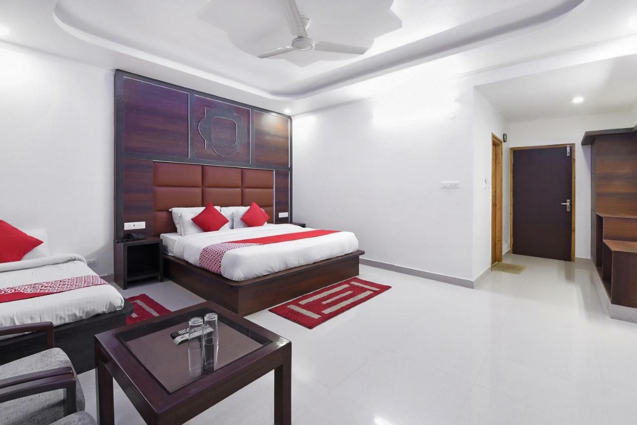 Oyo 23533 Mount View Hotel Kullu Bagian luar foto